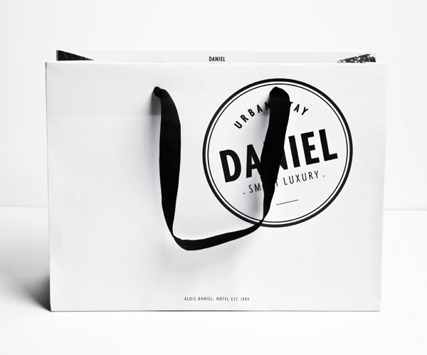 Logo and bag designed by Moodley for Vienna and Graz based luxury hotel Daniel