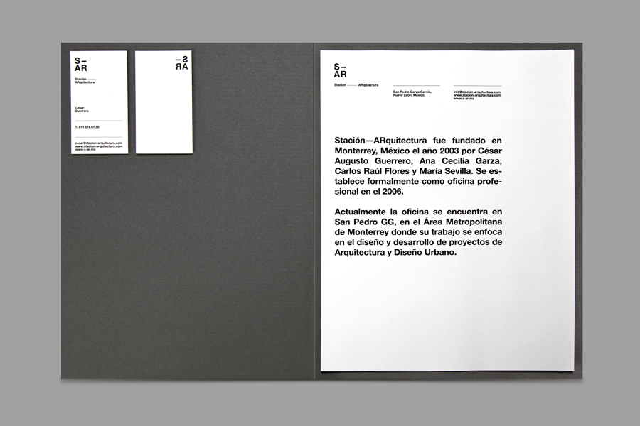 Logo, business card and folder designed by Savvy for architecture and urban design firm Stación-ARquitectura