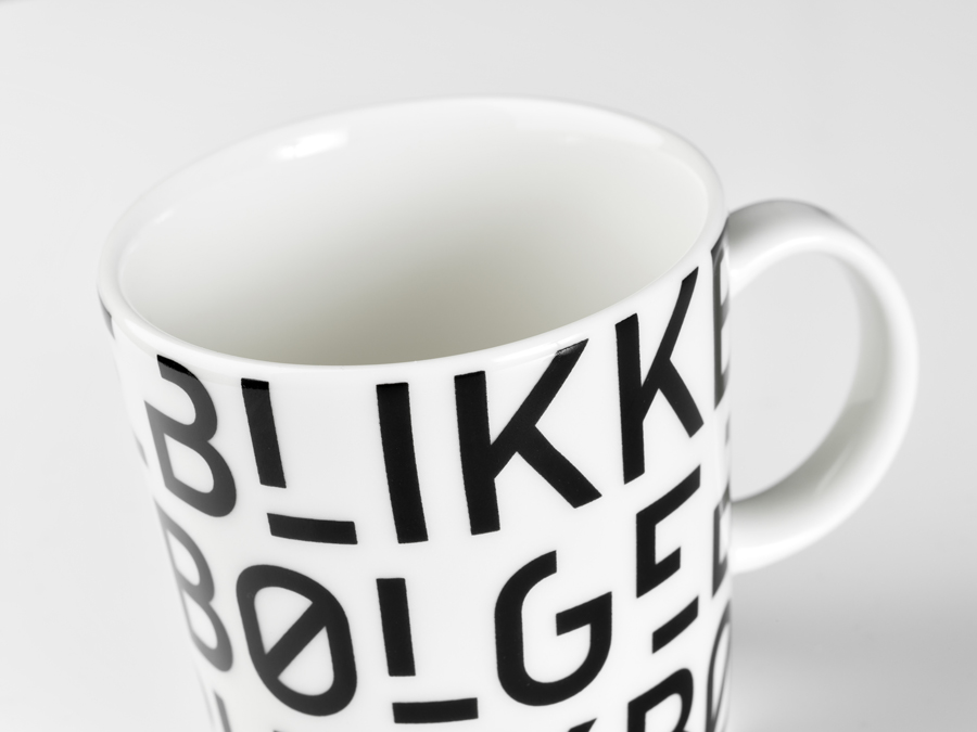 Mug with typographic detail designed by Tank for architecture firm Bølgeblikk