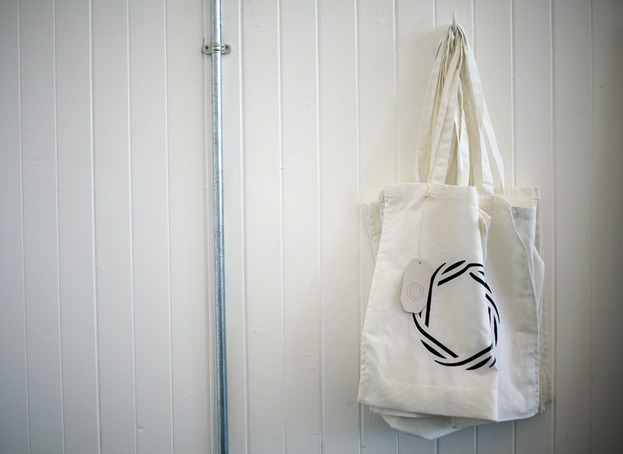 Tote bag for Commonwealth Games souvenir range Scotland Can Make It! by Graphical House