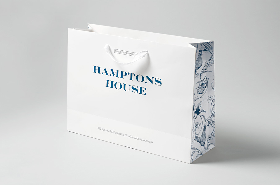 Logo and bag with illustrative detail designed by Moffitt.Moffitt for Sydney furniture and homeware retailer Hamptons House