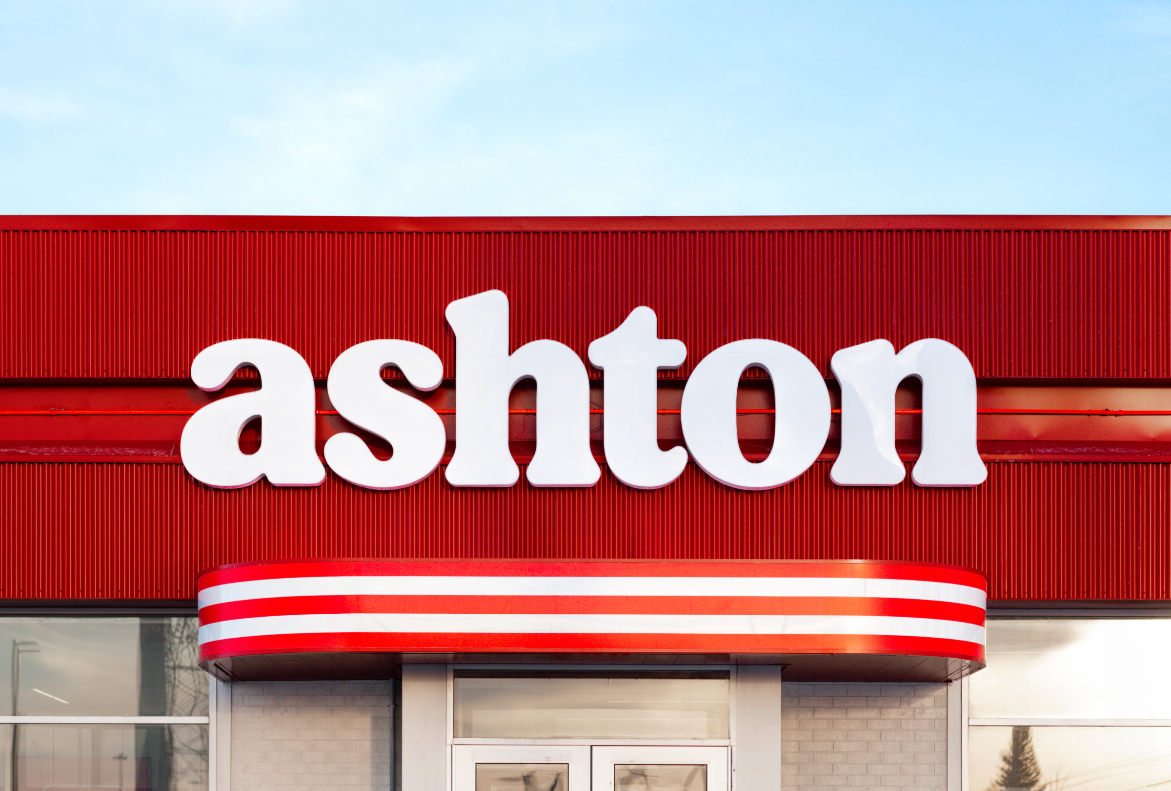  Logotype, visual identity, interior design and art direction for Montreal-based LG2 for Canadian fast food business Ashton