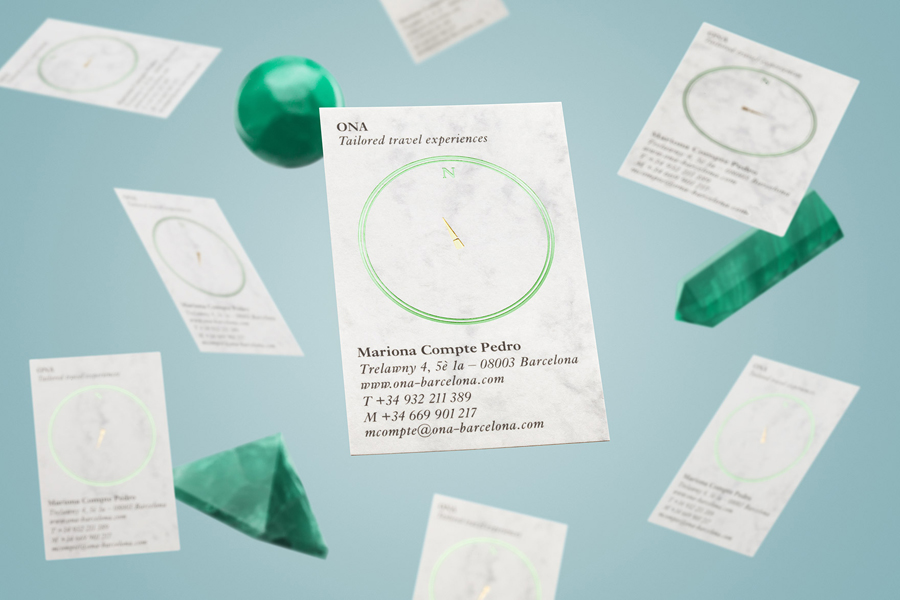 Green and gold foiled business card for travel guide Ona by Mucho