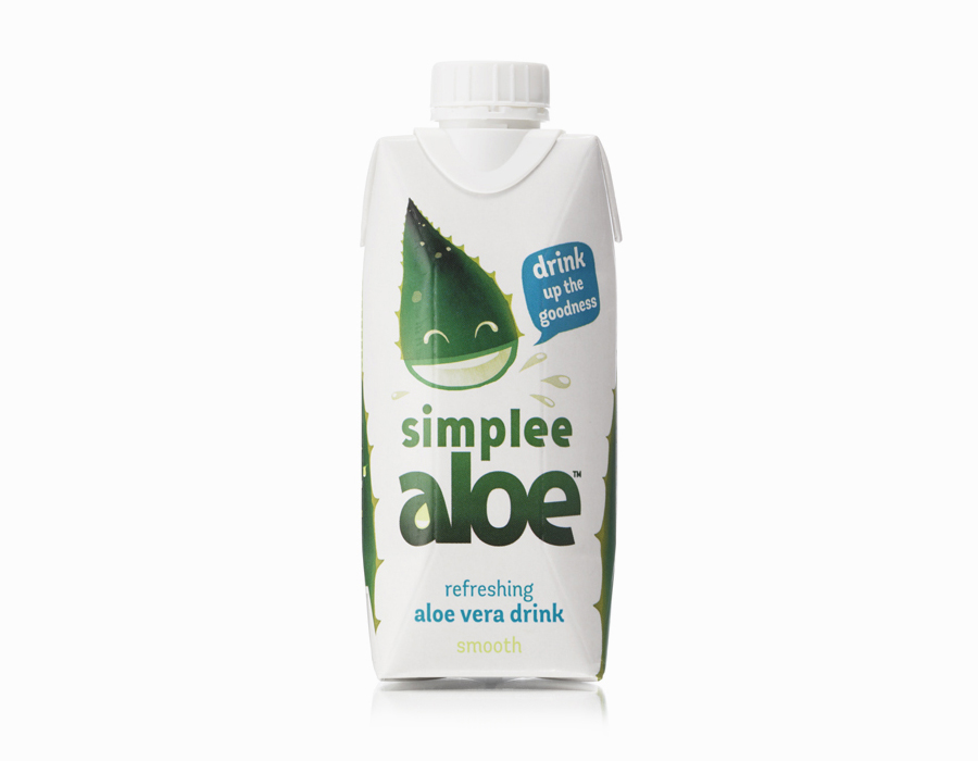 Logo and packaging by Designers Anonymous for aloe vera drink Simplee Aloe