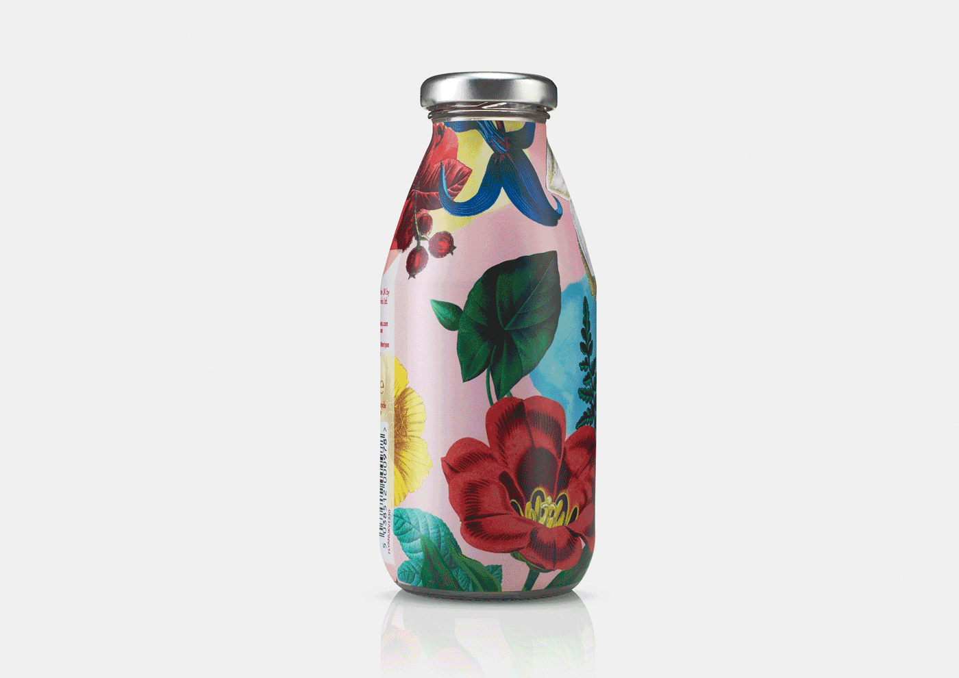 Packaging design by B&B Studio for Firefly and Mr Lyan non-alcoholic cocktail collaboration Superfly