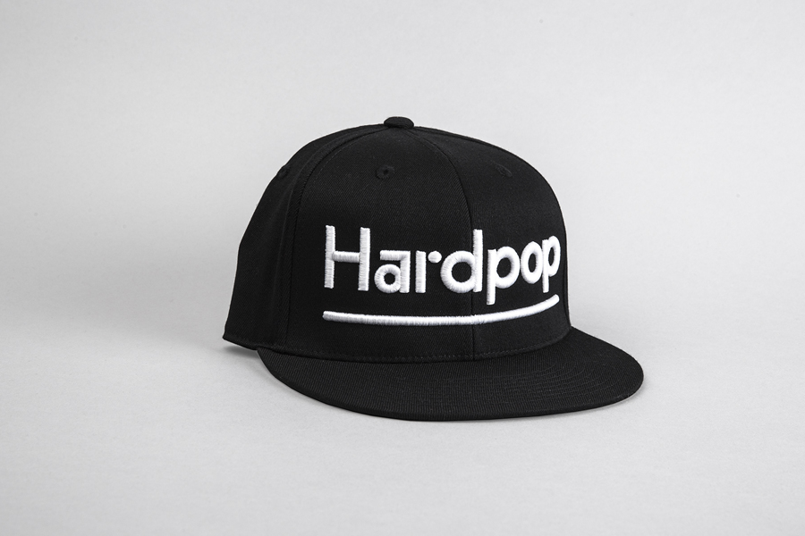Branded cap designed by Face for world-renowned Mexican electronic music venue Hardpop