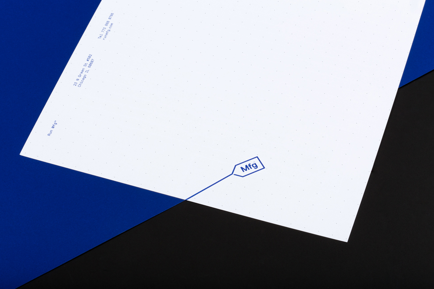 Brand identity and stationery by Perky Bros for Chicago-based independent race design and production company Run Mfg