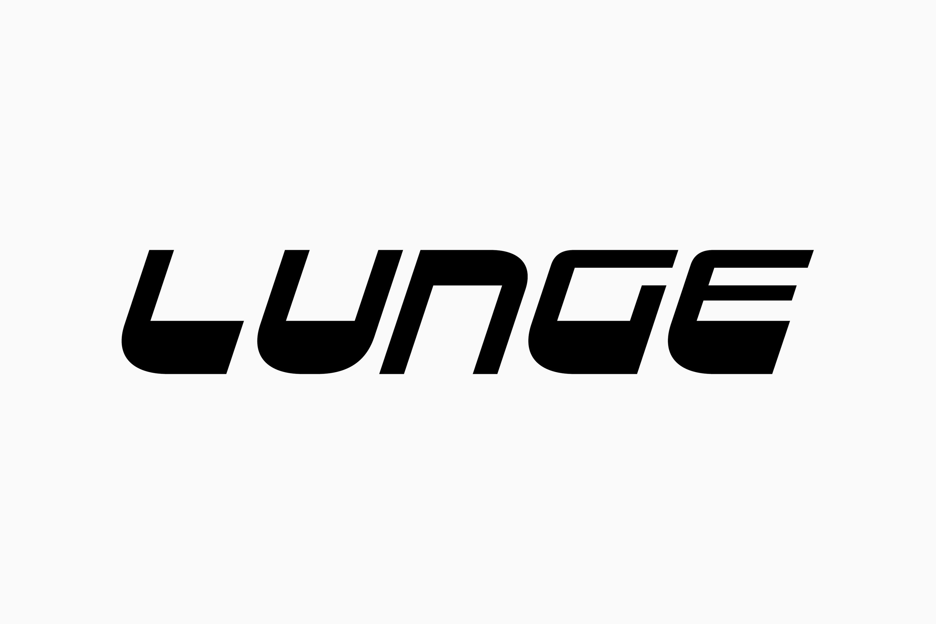 Logotype, art direction and website for high end pet product brand Lunge designed by New York-based Lunge. 