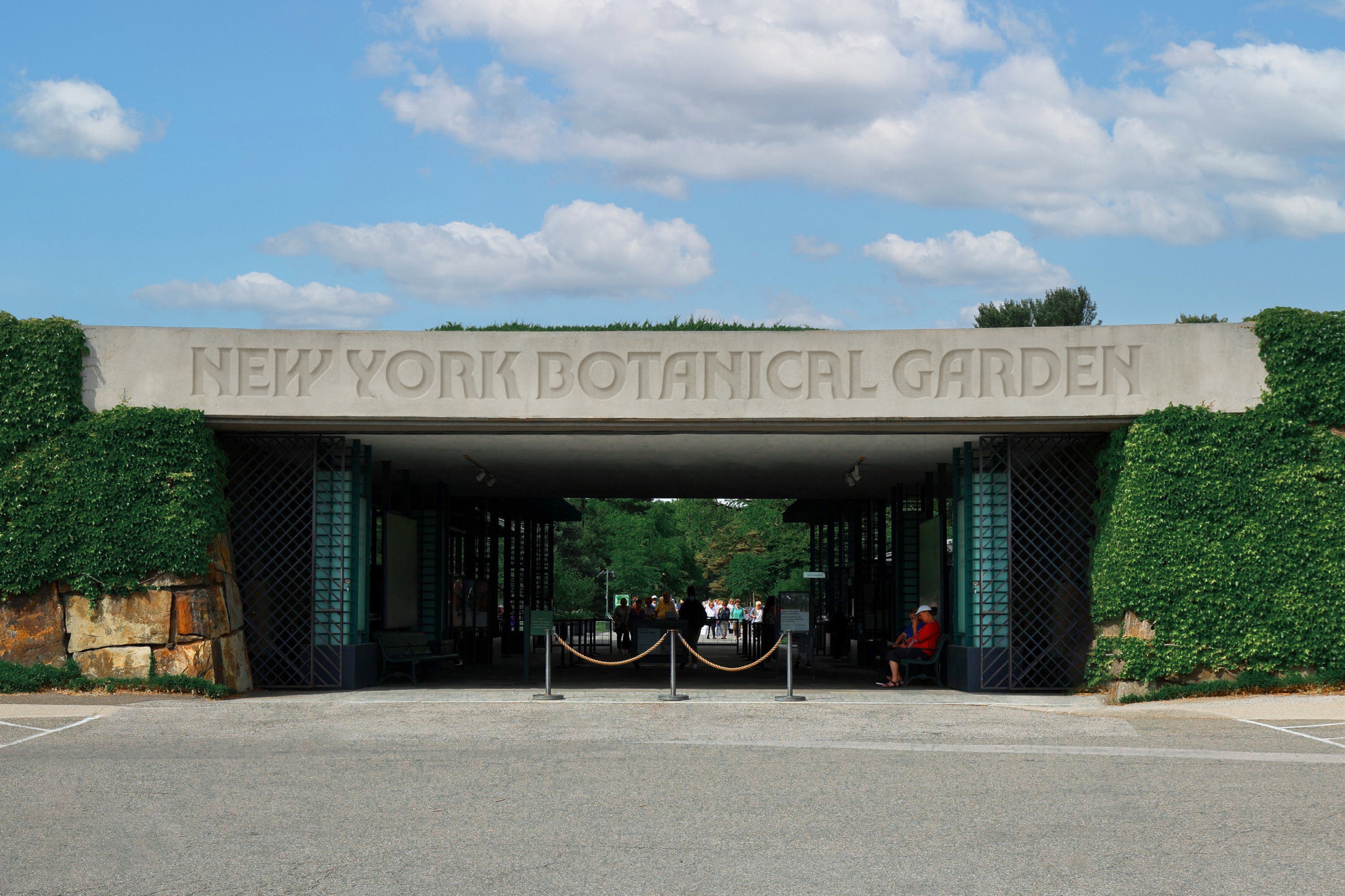 Logo, custom typeface, signage and art direction by Wolff Olins for New York Botanical Garden
