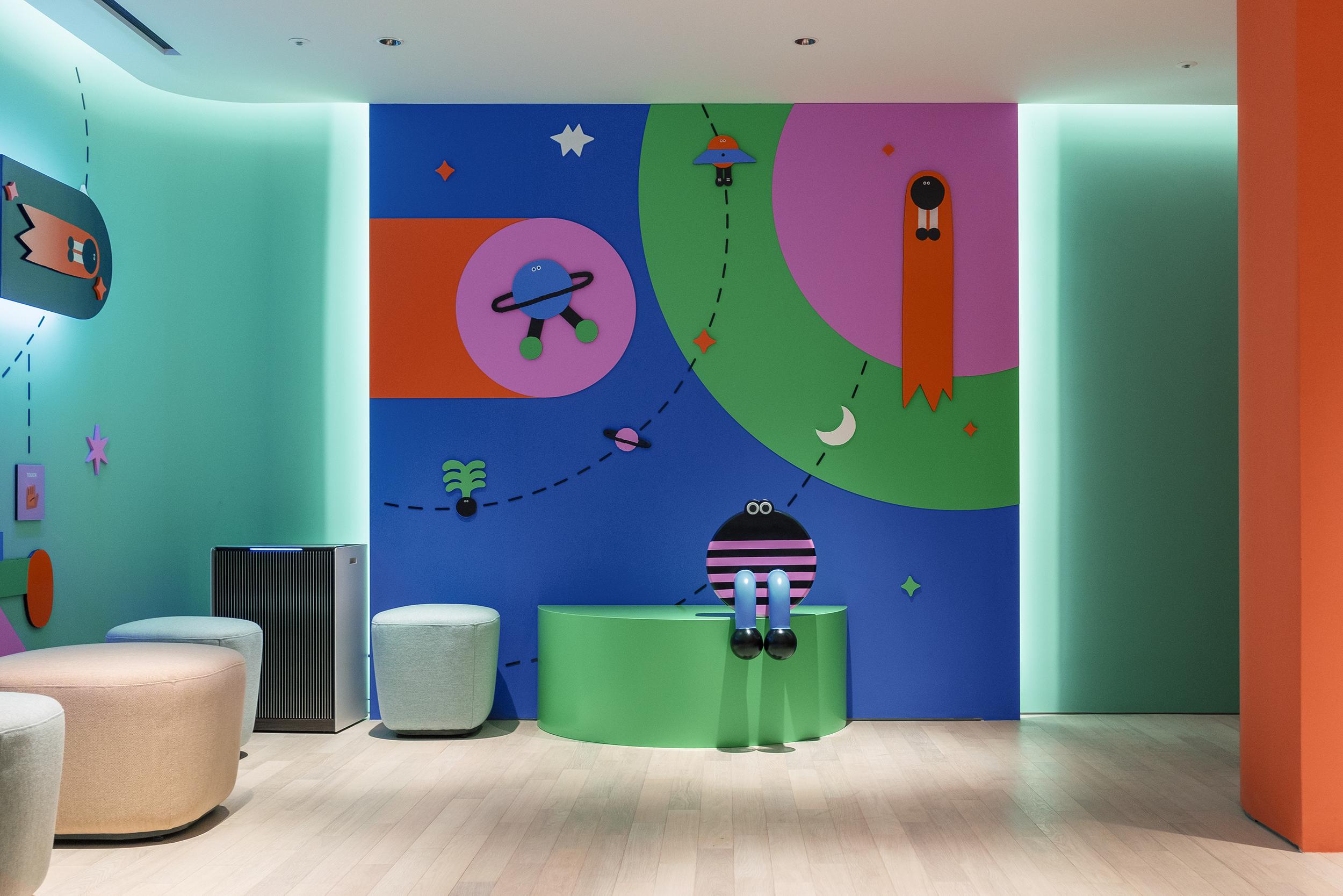 Brand identity and interior design designed by Studio fnt for toy department Petit Planet at South Korean department store Hyundai