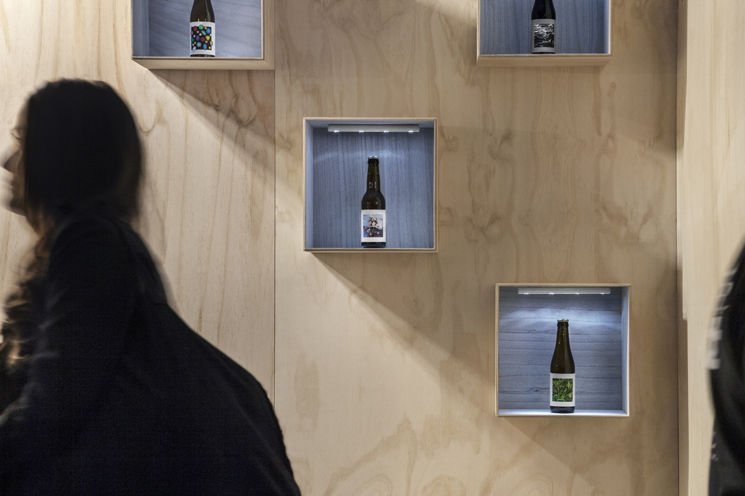 Pop-up bar for O/O Brewing designed by Emma Magnusson and Angelina Kjellén with signage by Lundgren+Lindqvist