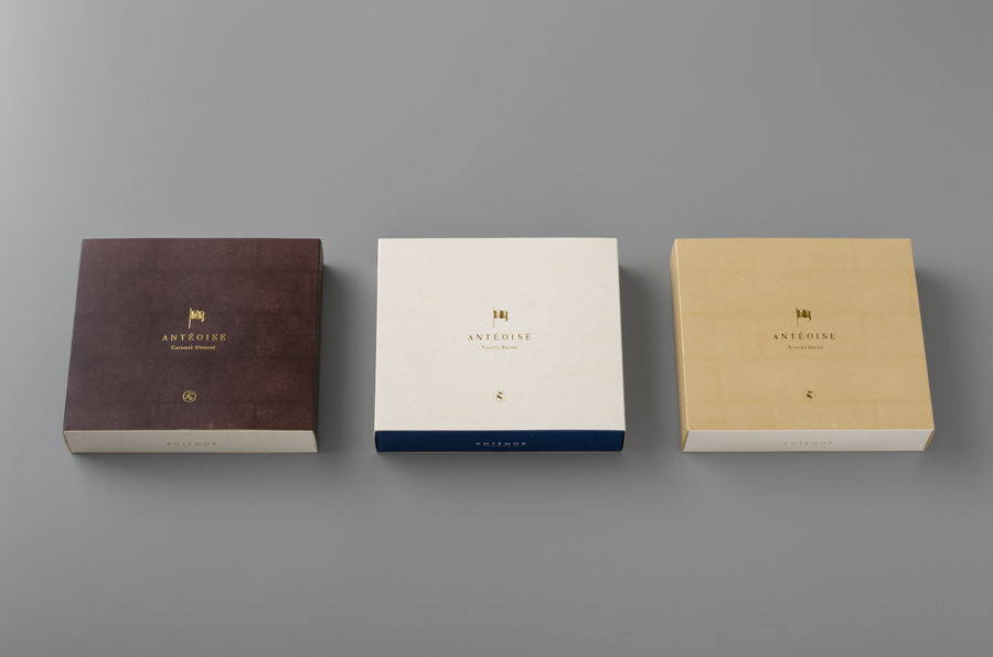 Gold foiled packaging for confectionery range Antéoise designed by UMA