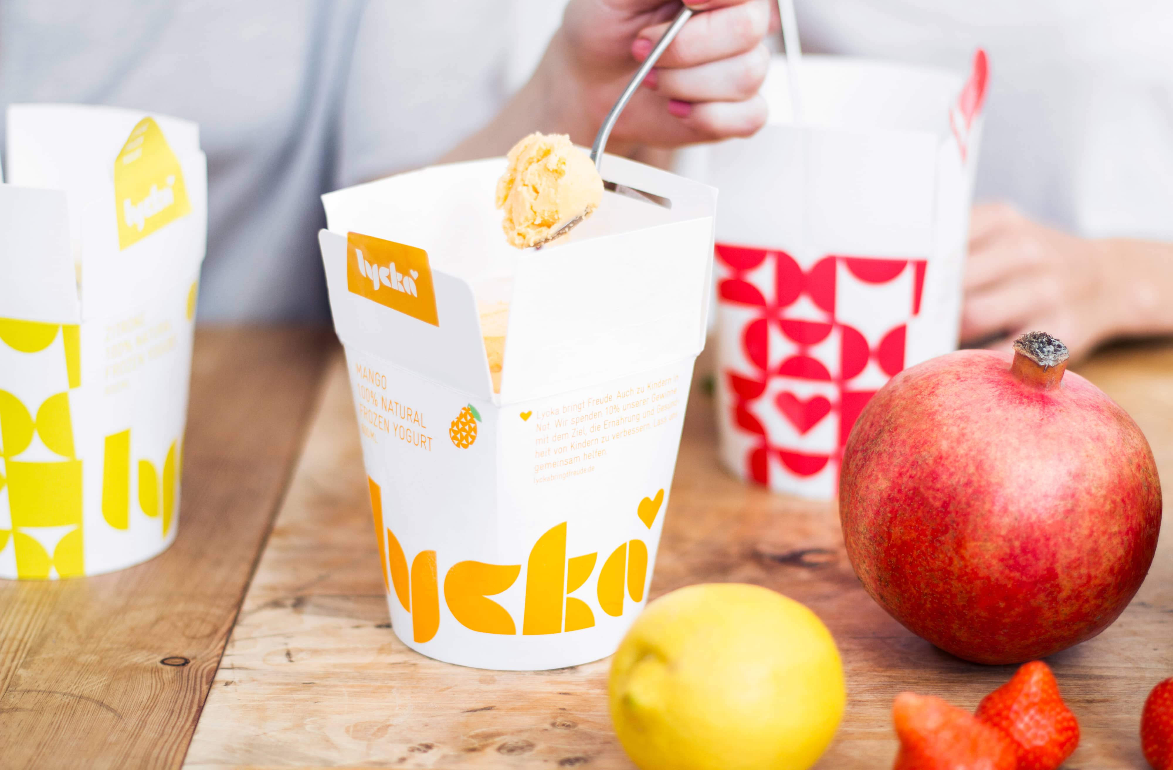 Lycka by BVD – New logo and packaging by BVD for 100% nat­ural hand filled frozen yoghurt Lycka