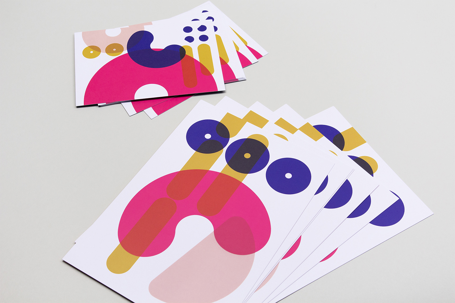 Illustration in Branding – Colours May Vary by Build, United Kingdom