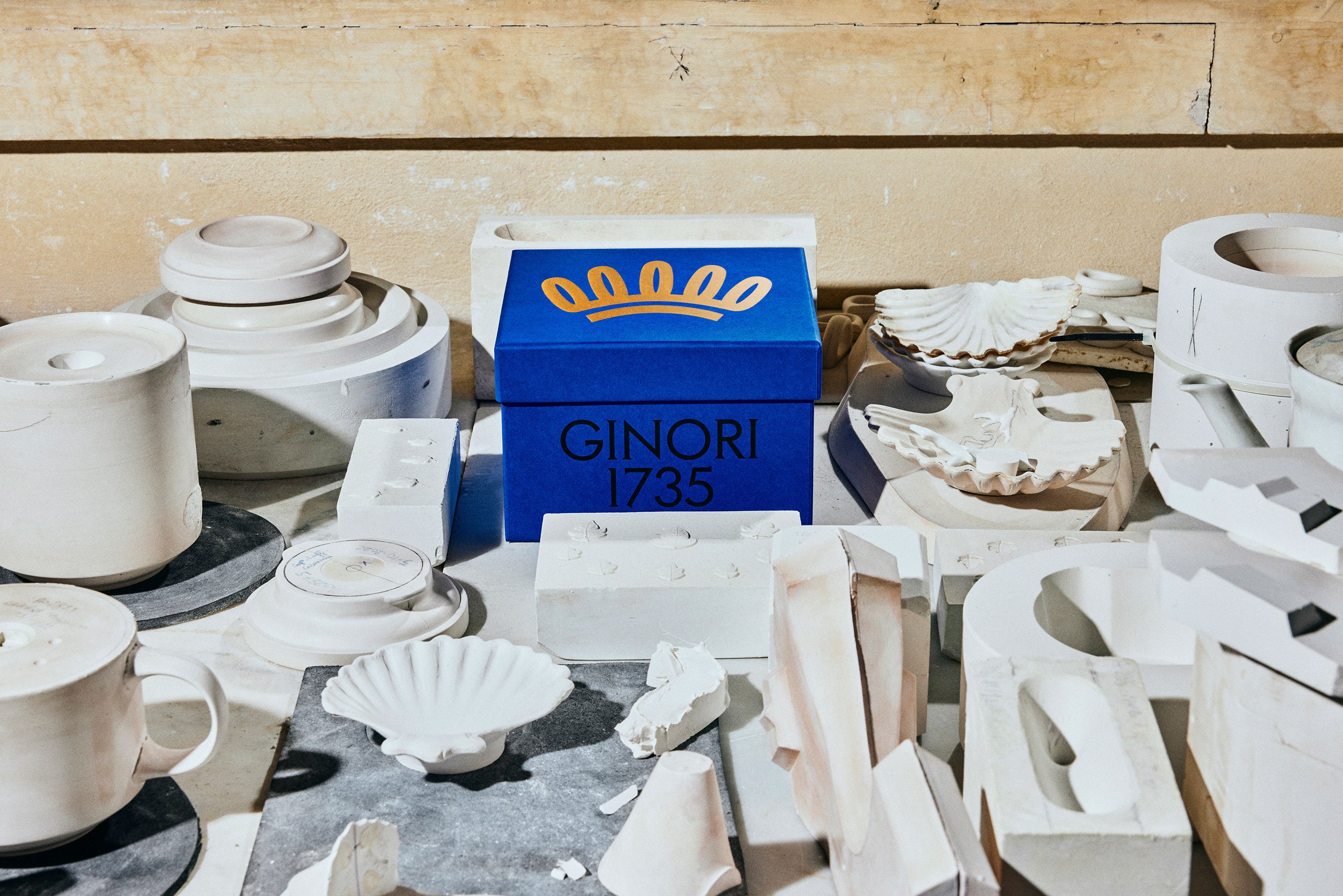 Yves Klein blue, Fedrigoni paper packaging design for Italian homeware brand Ginori 1735 by AUGE Design