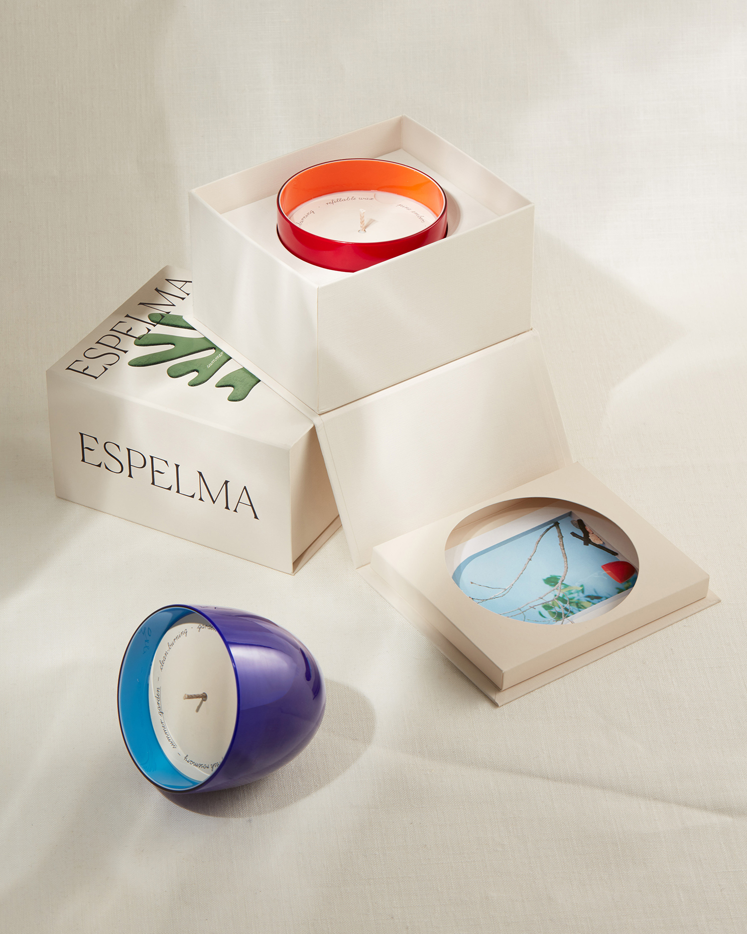 Logotype, visual identity, packaging, still life and website for clean-burning natural wax candle company Espelma