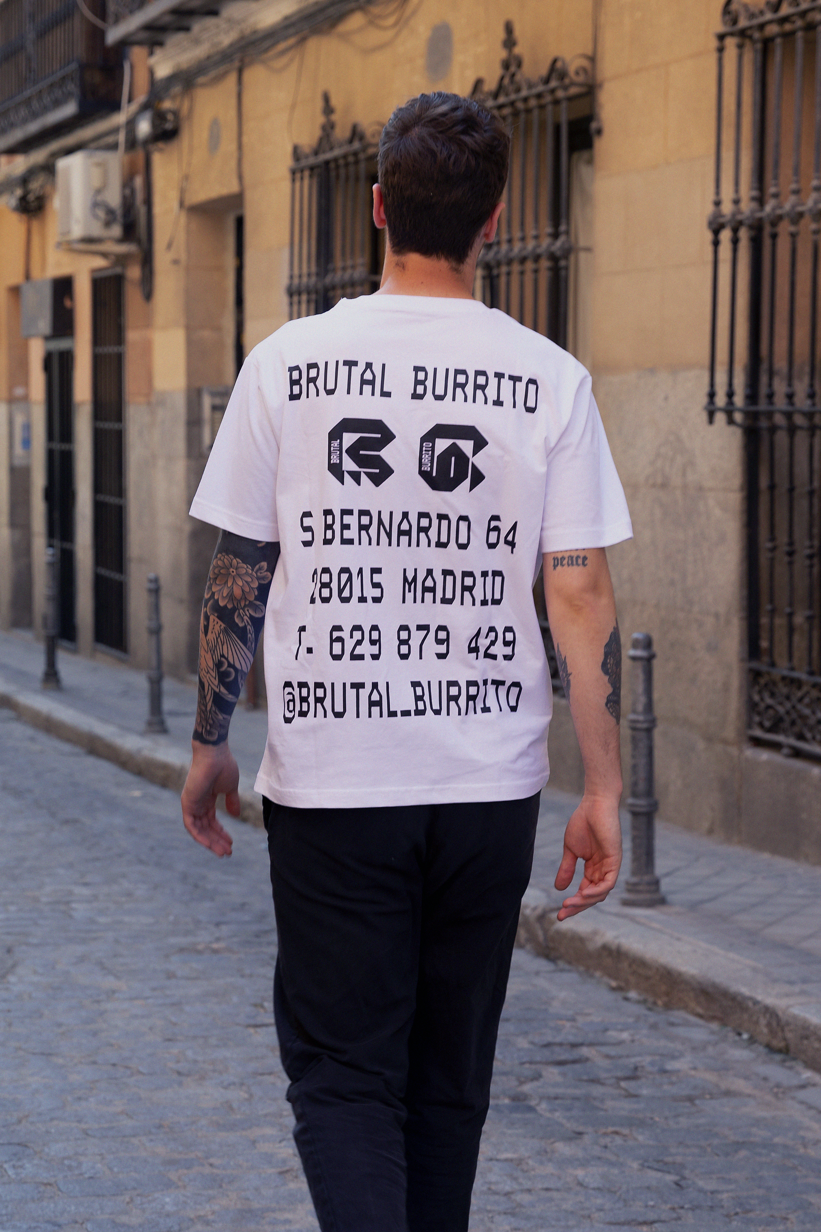 New logo and branded t-shirts for Madrid-based Brutal Burrito by Tres Tipos Gráficos