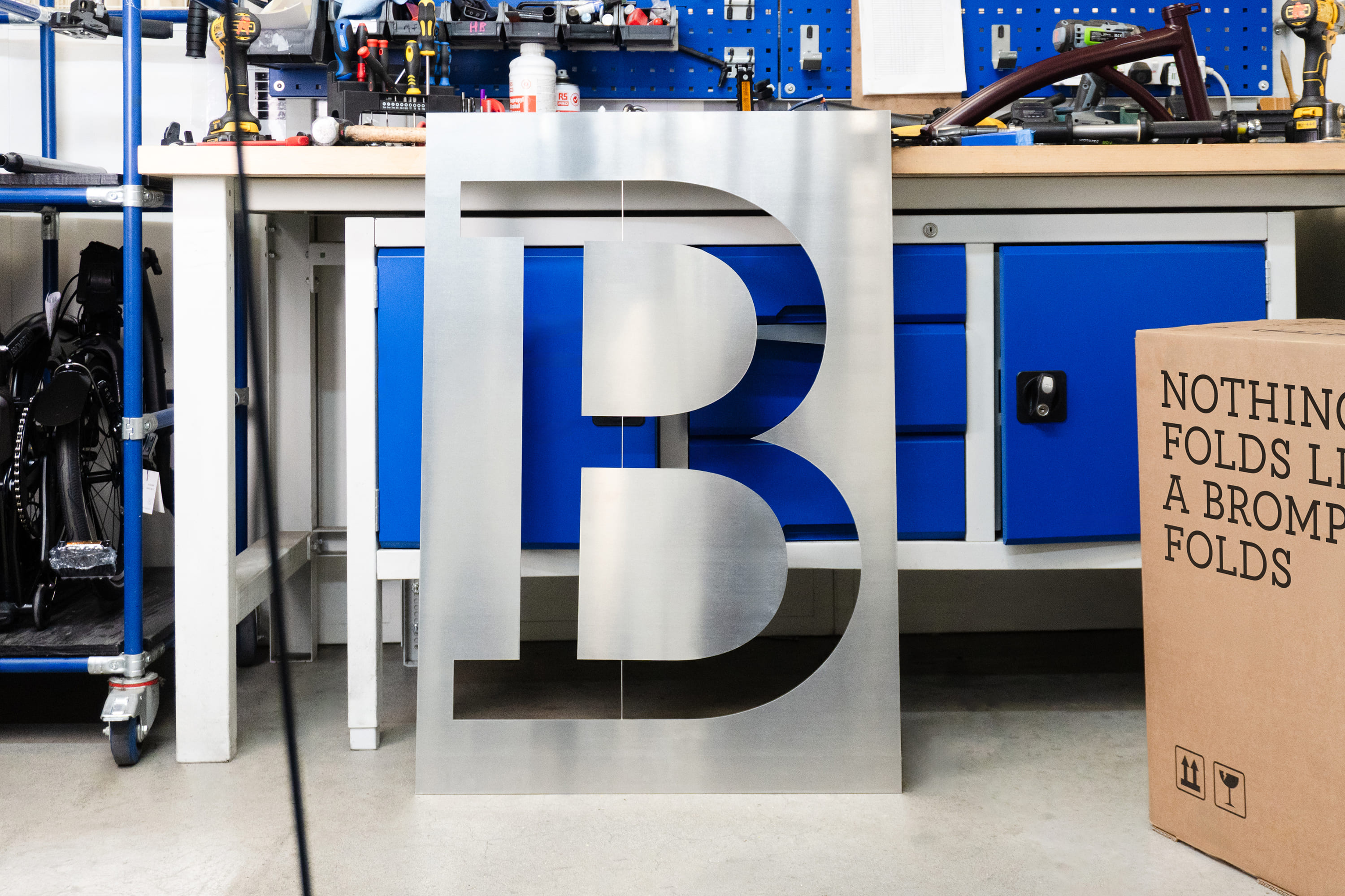 Studio Blackburn brompton rebrand design identity logo wordmark bpo review Brompton Big B